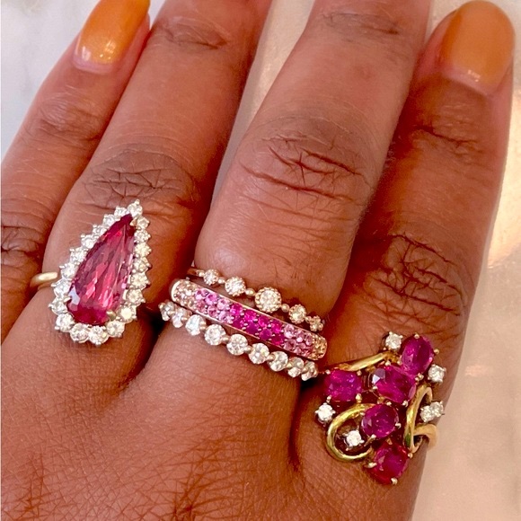 ❤️Host Pick❤️ 14K Retro Natural Ruby Diamond Ring - Elegant Midcentury Vintage - Picture 14 of 14